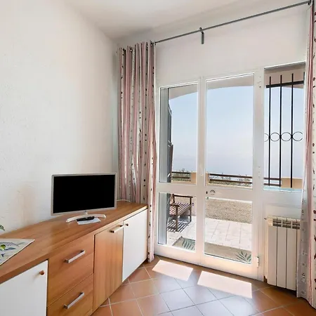 Oleandro Finale Ligure