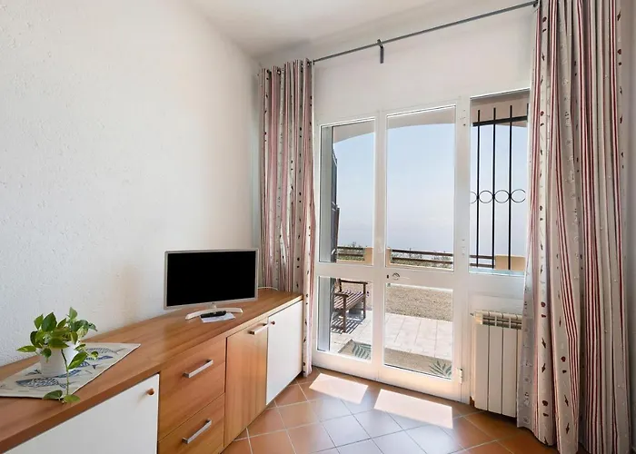 Oleandro 피날레리구레